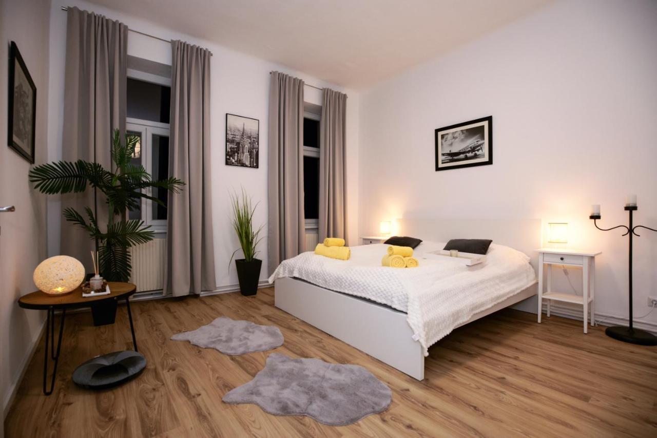 Lovac 10 * Wien